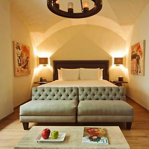 Busue A Boutique Experience Hotel